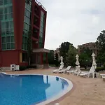 Afrodita 1 ساني بيتش